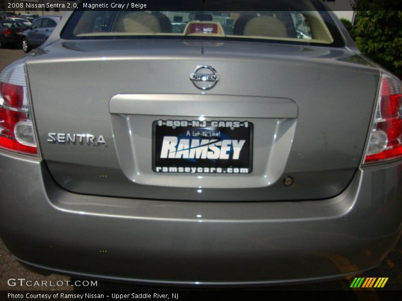 Magnetic Gray / Beige 2008 Nissan Sentra 2.0