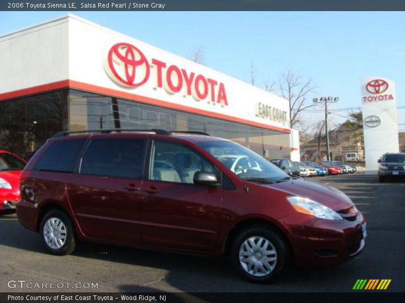 Salsa Red Pearl / Stone Gray 2006 Toyota Sienna LE