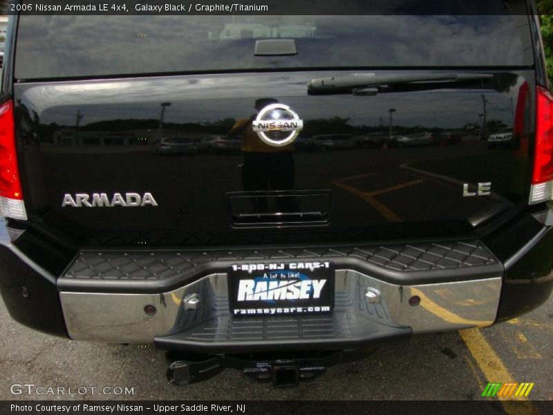 Galaxy Black / Graphite/Titanium 2006 Nissan Armada LE 4x4
