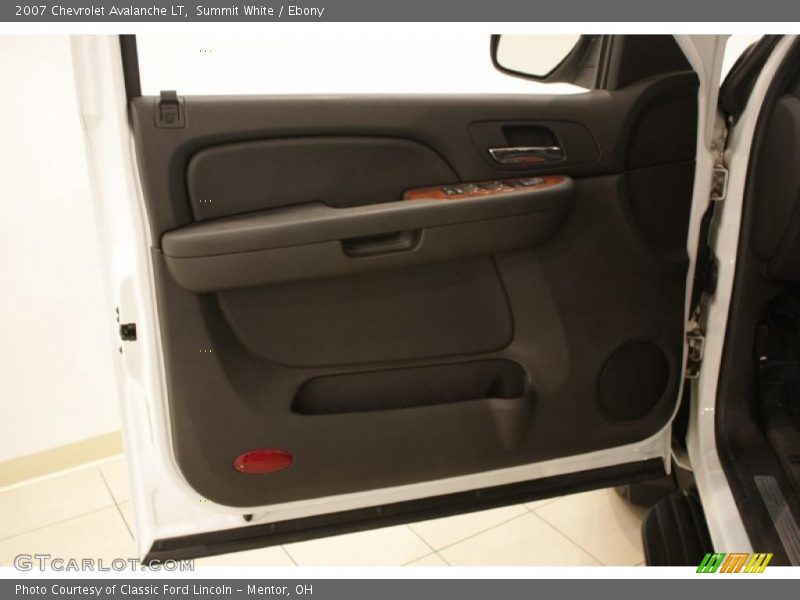 Summit White / Ebony 2007 Chevrolet Avalanche LT