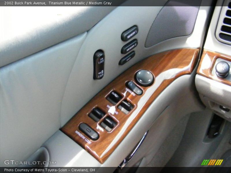 Titanium Blue Metallic / Medium Gray 2002 Buick Park Avenue