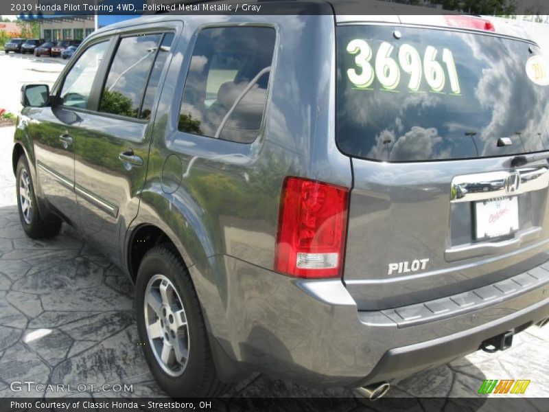 Polished Metal Metallic / Gray 2010 Honda Pilot Touring 4WD