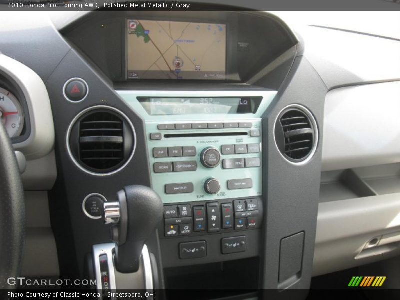 Polished Metal Metallic / Gray 2010 Honda Pilot Touring 4WD