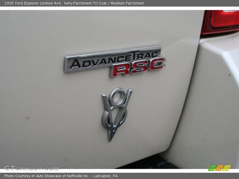 Ivory Parchment Tri Coat / Medium Parchment 2005 Ford Explorer Limited 4x4