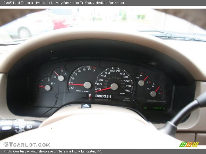 Ivory Parchment Tri Coat / Medium Parchment 2005 Ford Explorer Limited 4x4