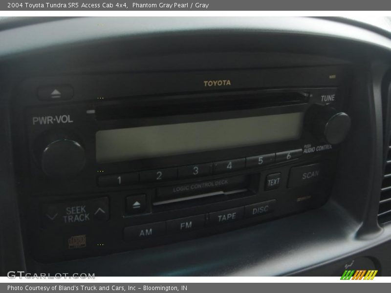 Phantom Gray Pearl / Gray 2004 Toyota Tundra SR5 Access Cab 4x4