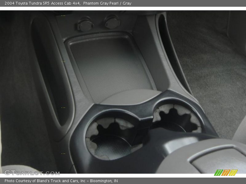 Phantom Gray Pearl / Gray 2004 Toyota Tundra SR5 Access Cab 4x4