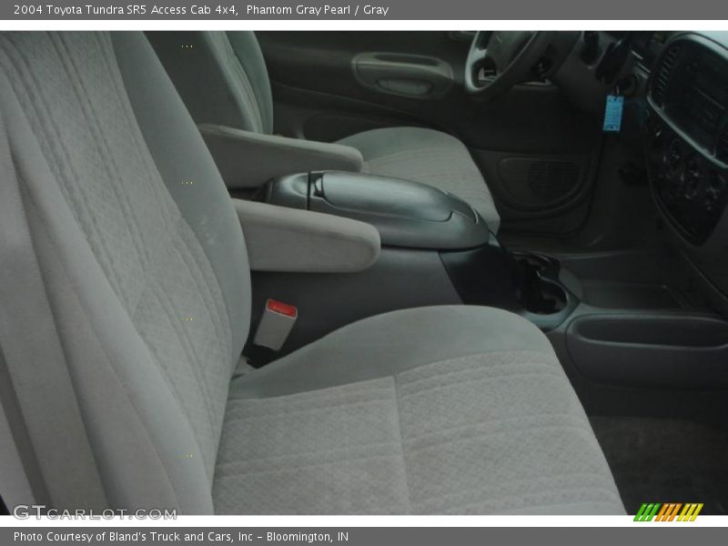 Phantom Gray Pearl / Gray 2004 Toyota Tundra SR5 Access Cab 4x4