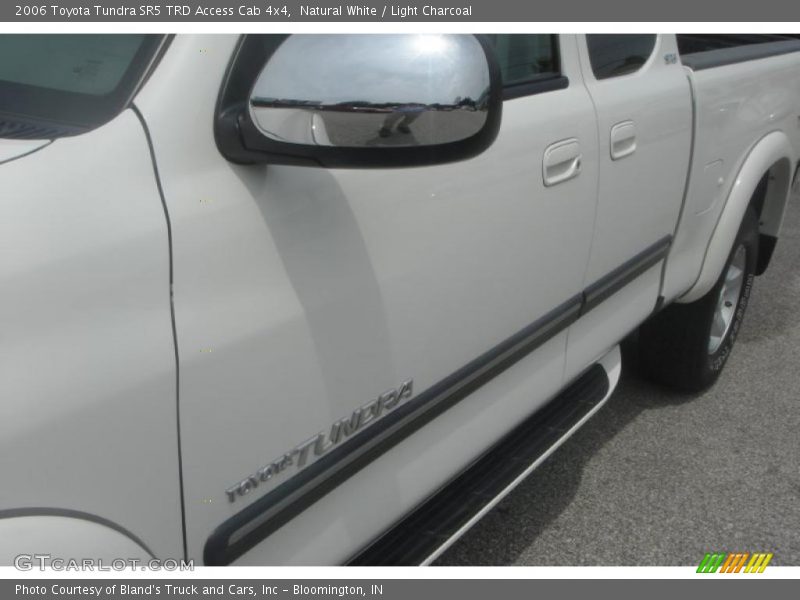 Natural White / Light Charcoal 2006 Toyota Tundra SR5 TRD Access Cab 4x4