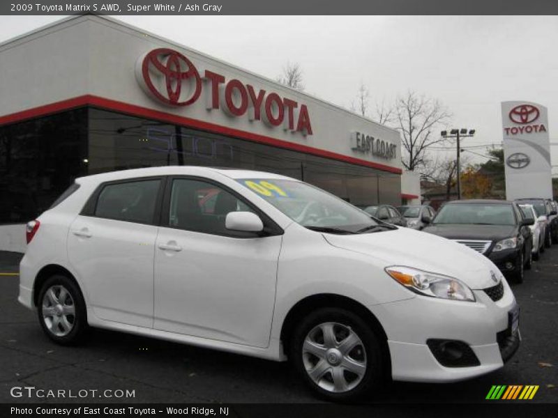 Super White / Ash Gray 2009 Toyota Matrix S AWD