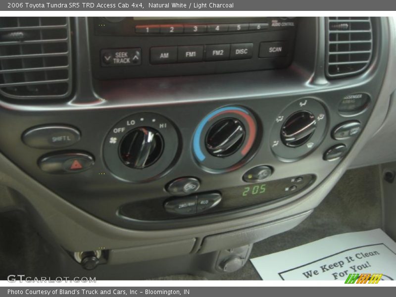Natural White / Light Charcoal 2006 Toyota Tundra SR5 TRD Access Cab 4x4