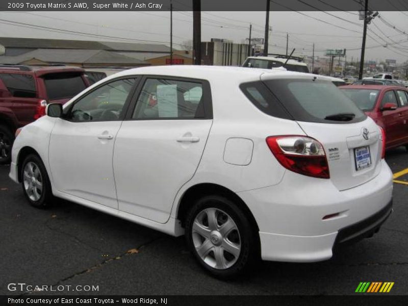 Super White / Ash Gray 2009 Toyota Matrix S AWD