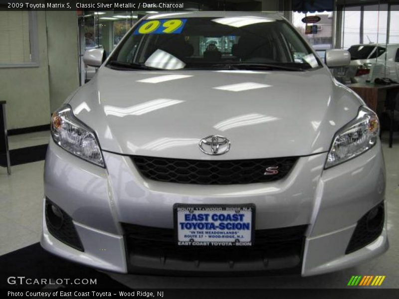 Classic Silver Metallic / Dark Charcoal 2009 Toyota Matrix S