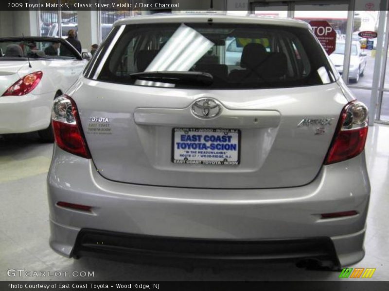 Classic Silver Metallic / Dark Charcoal 2009 Toyota Matrix S
