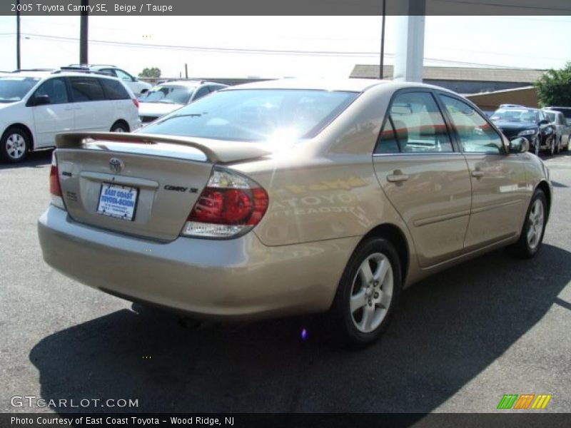 Beige / Taupe 2005 Toyota Camry SE