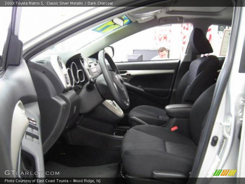 Classic Silver Metallic / Dark Charcoal 2009 Toyota Matrix S