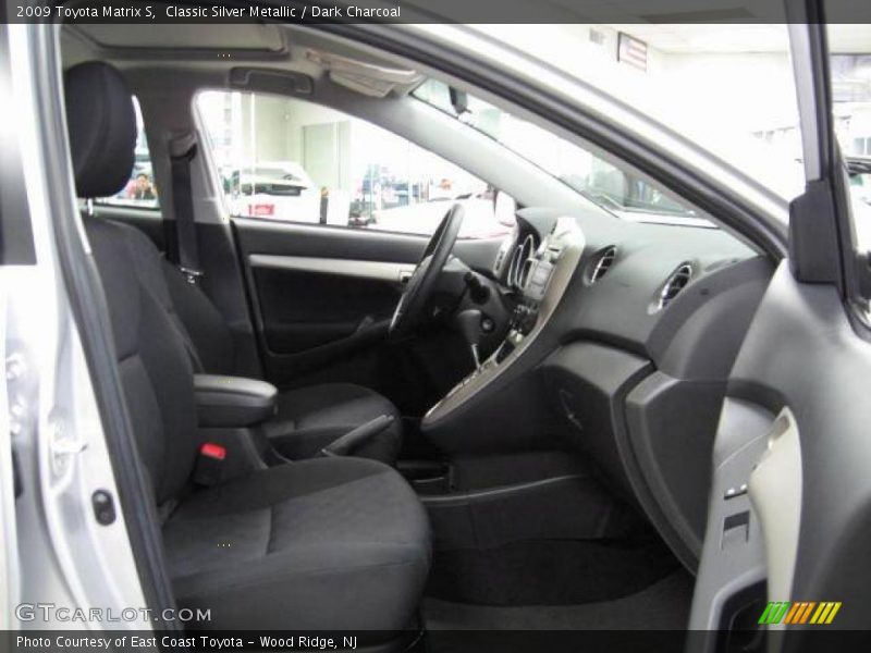 Classic Silver Metallic / Dark Charcoal 2009 Toyota Matrix S