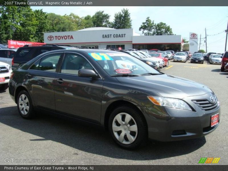 Magnetic Gray Metallic / Ash 2007 Toyota Camry LE