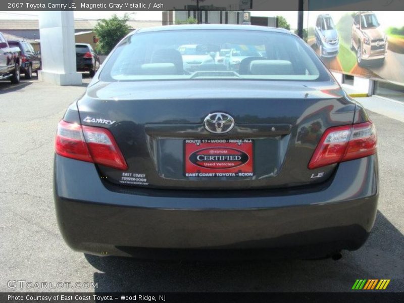 Magnetic Gray Metallic / Ash 2007 Toyota Camry LE