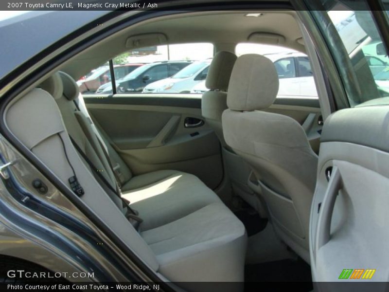 Magnetic Gray Metallic / Ash 2007 Toyota Camry LE