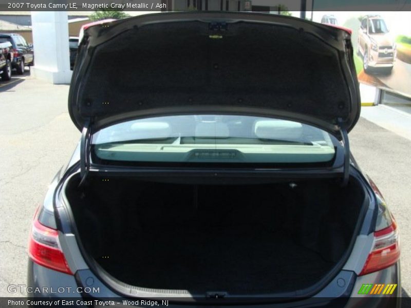 Magnetic Gray Metallic / Ash 2007 Toyota Camry LE