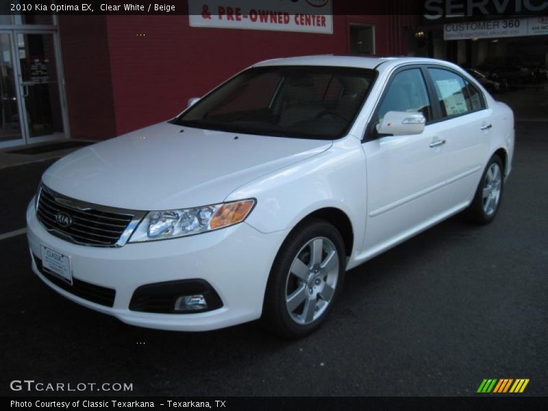 Clear White / Beige 2010 Kia Optima EX