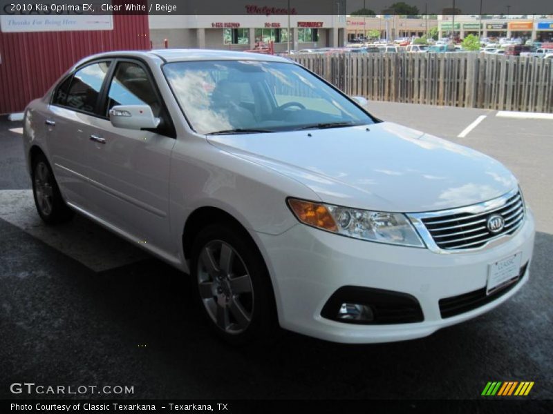 Clear White / Beige 2010 Kia Optima EX