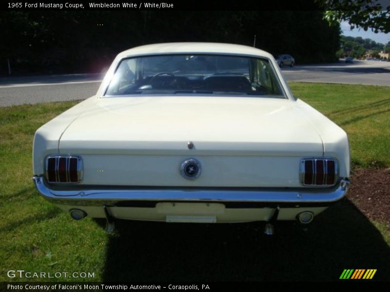 Wimbledon White / White/Blue 1965 Ford Mustang Coupe