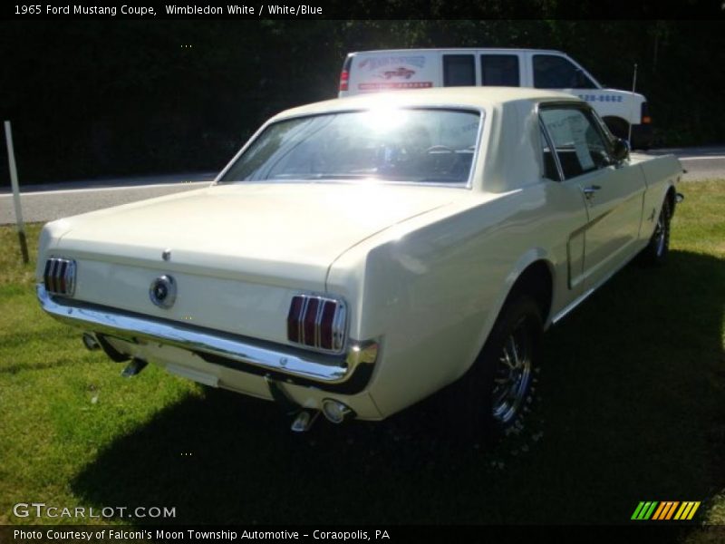 Wimbledon White / White/Blue 1965 Ford Mustang Coupe