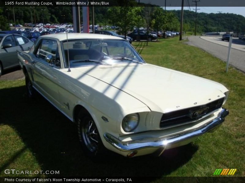 Wimbledon White / White/Blue 1965 Ford Mustang Coupe