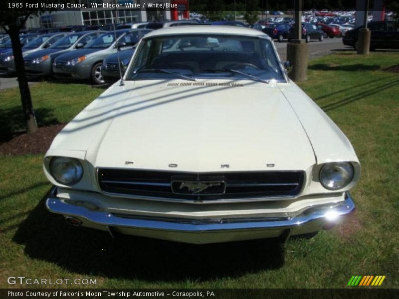 Wimbledon White / White/Blue 1965 Ford Mustang Coupe