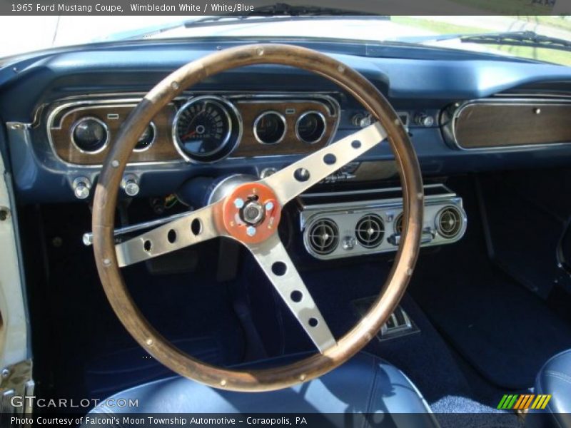 Wimbledon White / White/Blue 1965 Ford Mustang Coupe