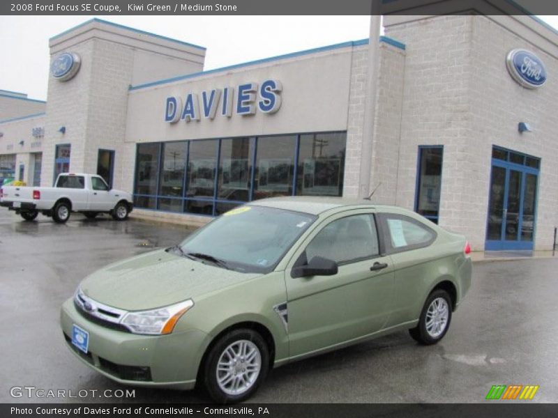 Kiwi Green / Medium Stone 2008 Ford Focus SE Coupe