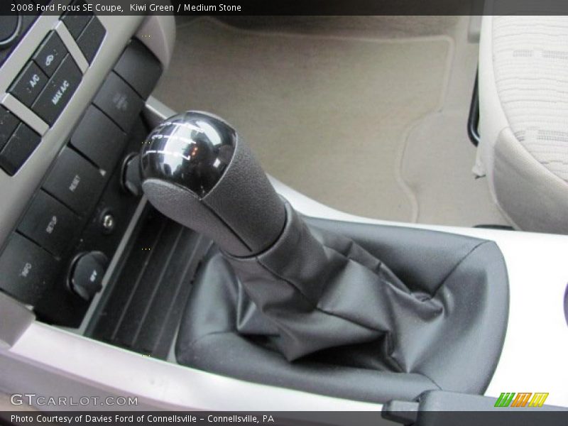 Kiwi Green / Medium Stone 2008 Ford Focus SE Coupe