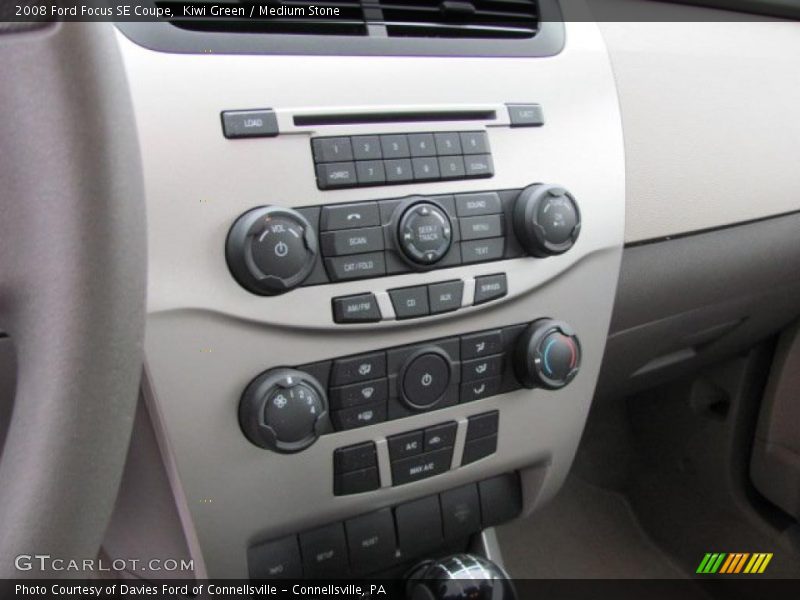 Kiwi Green / Medium Stone 2008 Ford Focus SE Coupe