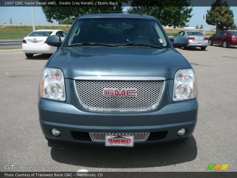 Stealth Gray Metallic / Ebony Black 2007 GMC Yukon Denali AWD