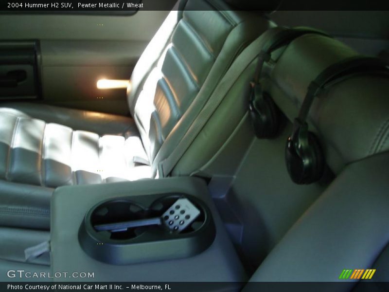 Pewter Metallic / Wheat 2004 Hummer H2 SUV
