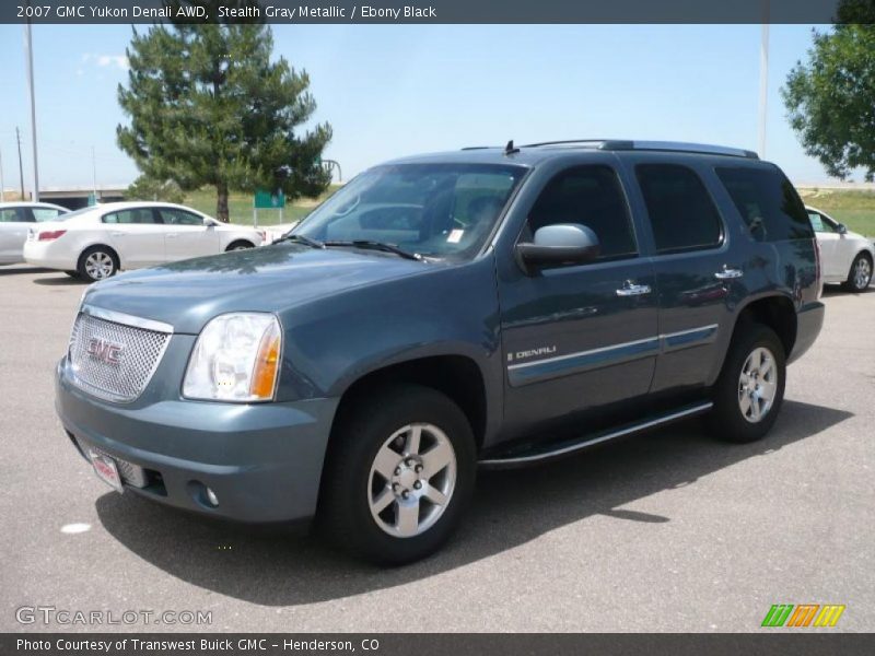 Stealth Gray Metallic / Ebony Black 2007 GMC Yukon Denali AWD