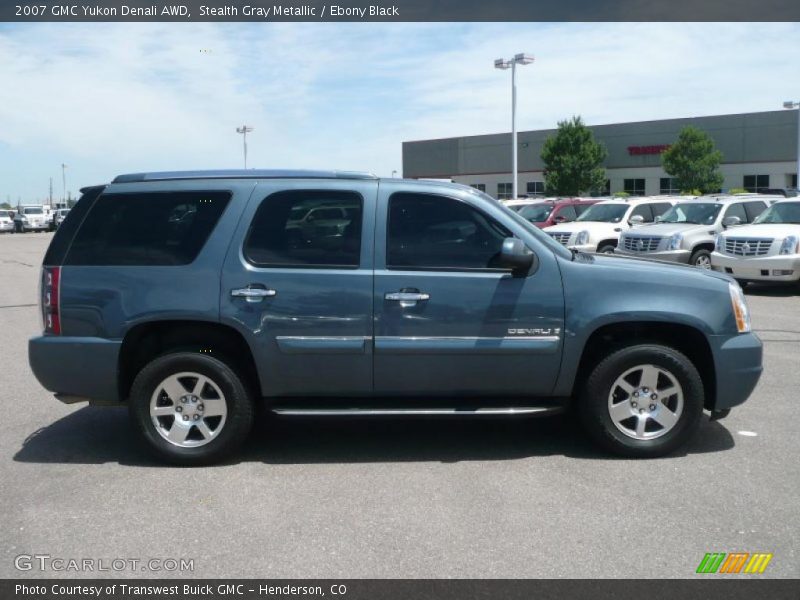 Stealth Gray Metallic / Ebony Black 2007 GMC Yukon Denali AWD