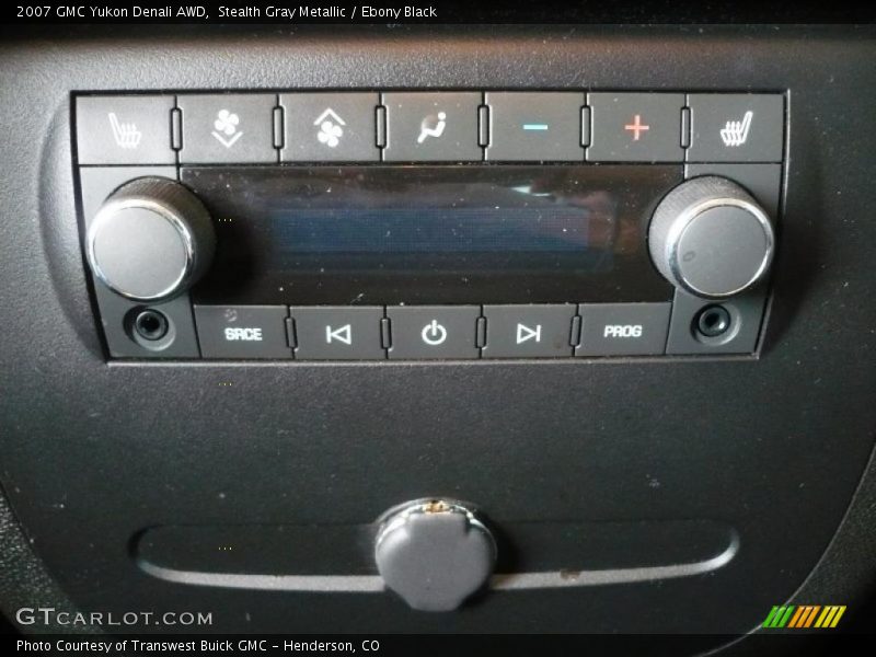Stealth Gray Metallic / Ebony Black 2007 GMC Yukon Denali AWD