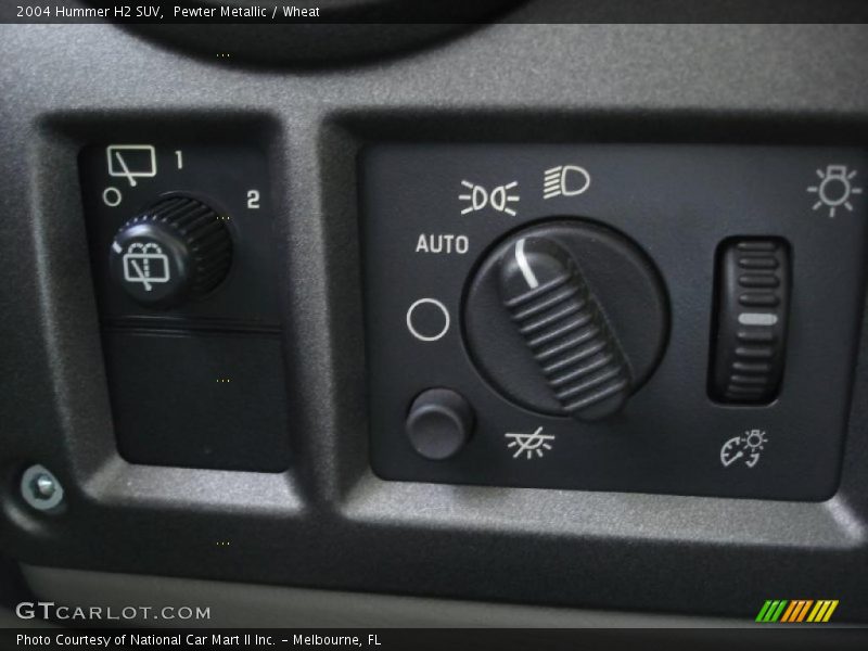 Pewter Metallic / Wheat 2004 Hummer H2 SUV