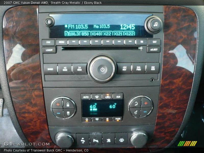 Stealth Gray Metallic / Ebony Black 2007 GMC Yukon Denali AWD