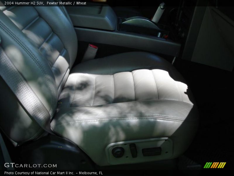 Pewter Metallic / Wheat 2004 Hummer H2 SUV