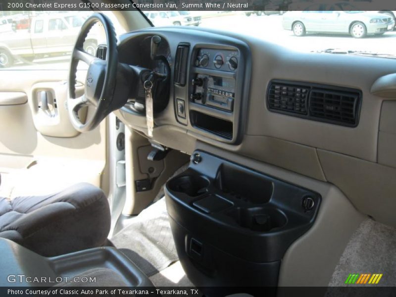 Summit White / Neutral 2000 Chevrolet Express G1500 Passenger Conversion Van