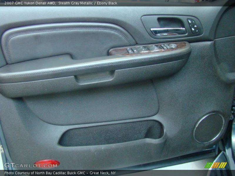 Stealth Gray Metallic / Ebony Black 2007 GMC Yukon Denali AWD