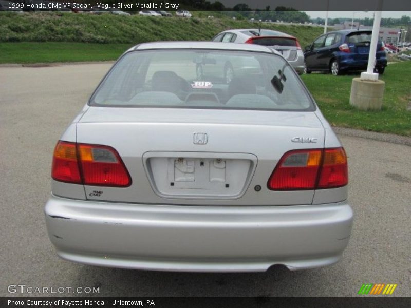 Vogue Silver Metallic / Gray 1999 Honda Civic VP Sedan