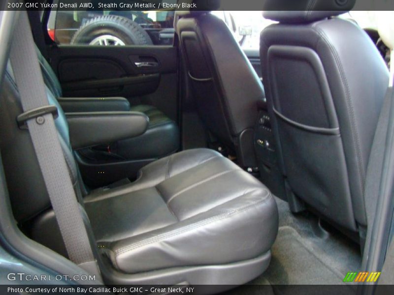 Stealth Gray Metallic / Ebony Black 2007 GMC Yukon Denali AWD