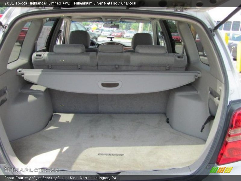 Millennium Silver Metallic / Charcoal 2001 Toyota Highlander Limited 4WD