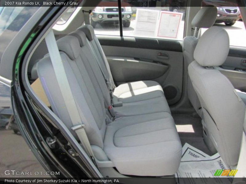 Black Cherry / Gray 2007 Kia Rondo LX