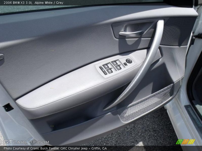 Alpine White / Grey 2006 BMW X3 3.0i